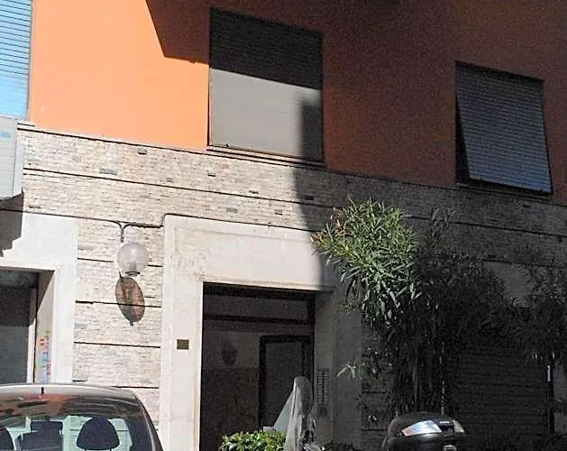 Di Fronte Cupola